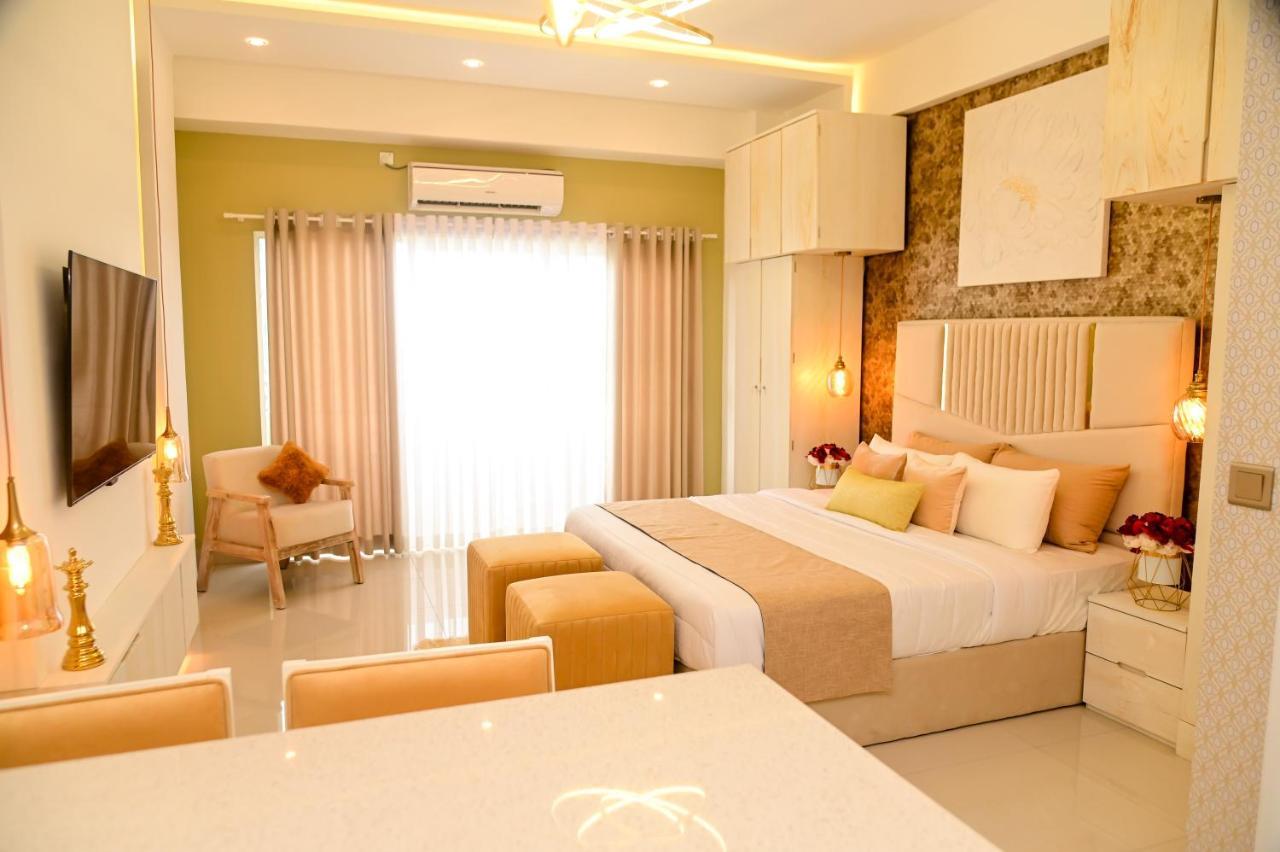 Ocean Breeze - Udaya Luxury Apartments Negombo Kültér fotó