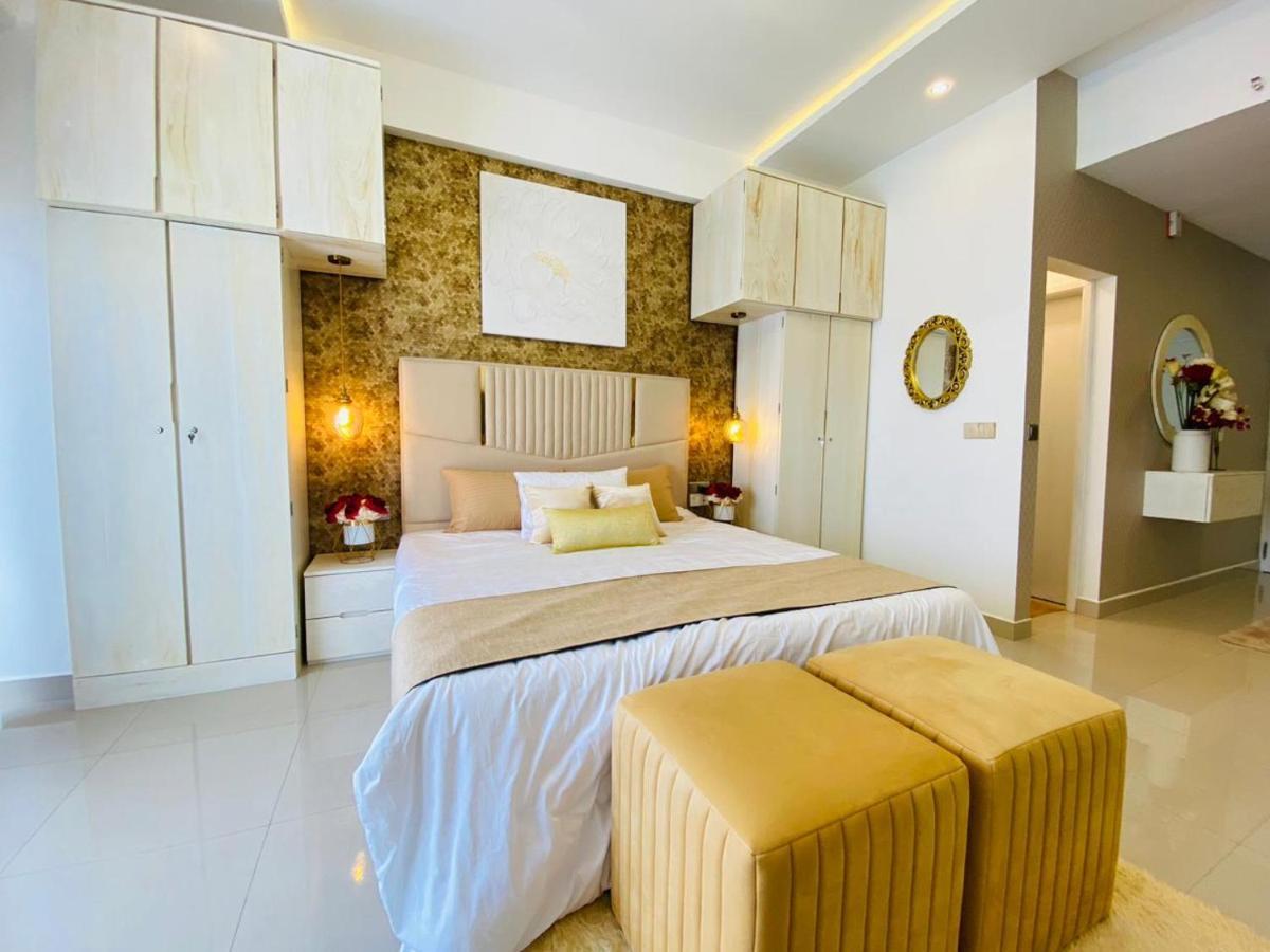 Ocean Breeze - Udaya Luxury Apartments Negombo Kültér fotó