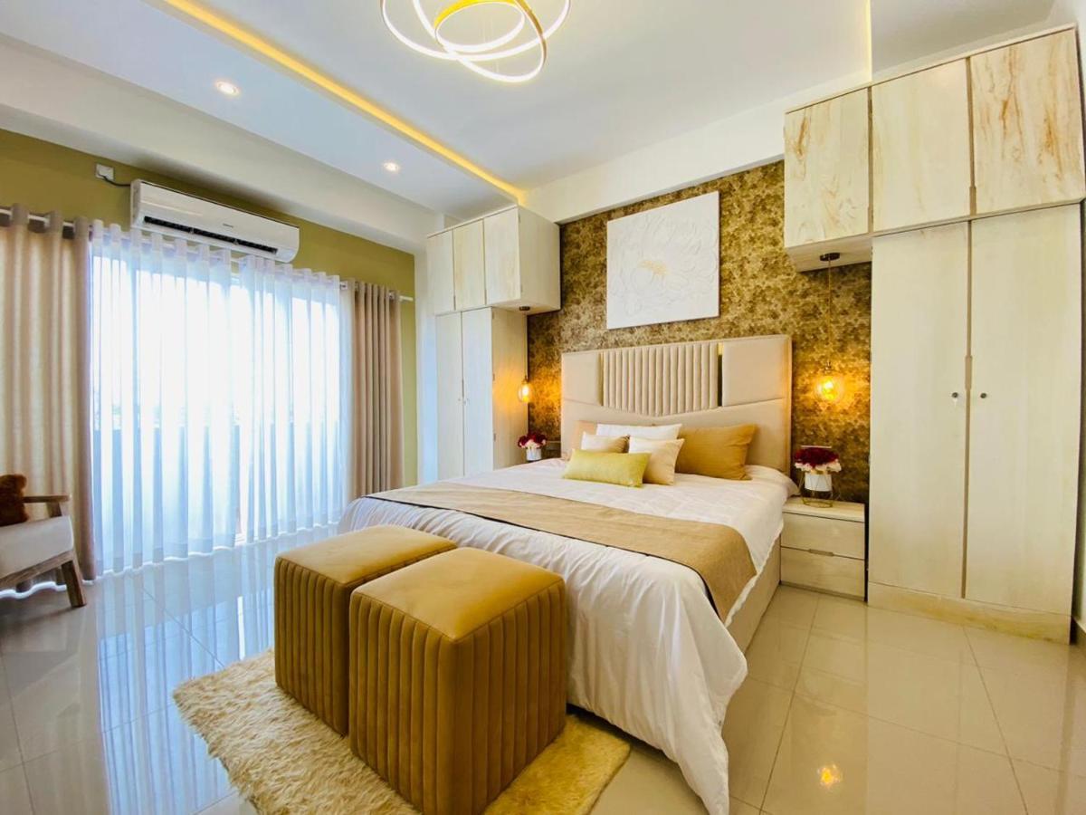 Ocean Breeze - Udaya Luxury Apartments Negombo Kültér fotó