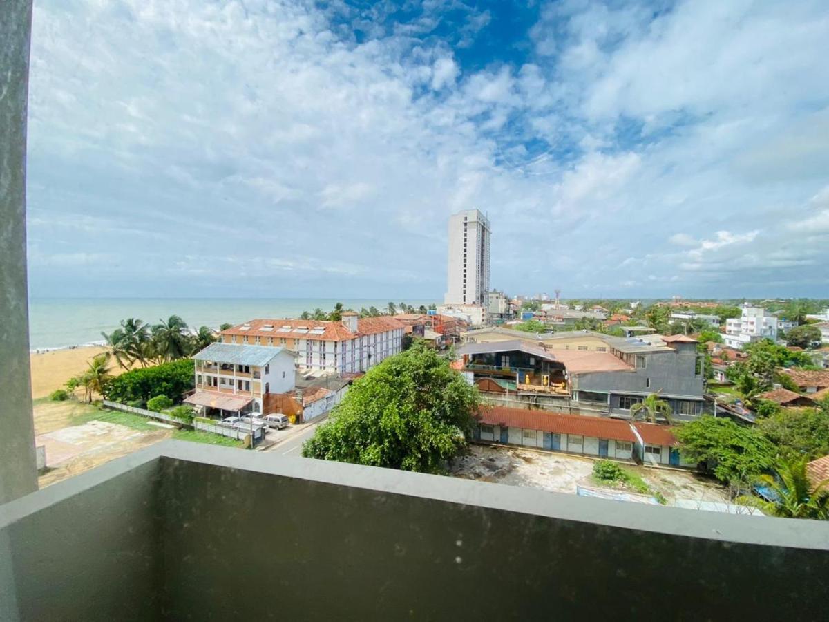 Ocean Breeze - Udaya Luxury Apartments Negombo Kültér fotó