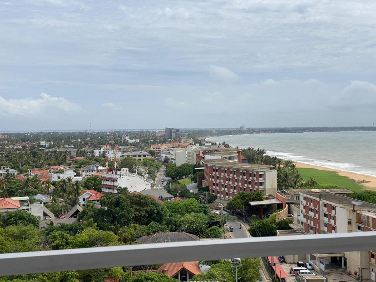 Ocean Breeze - Udaya Luxury Apartments Negombo Kültér fotó