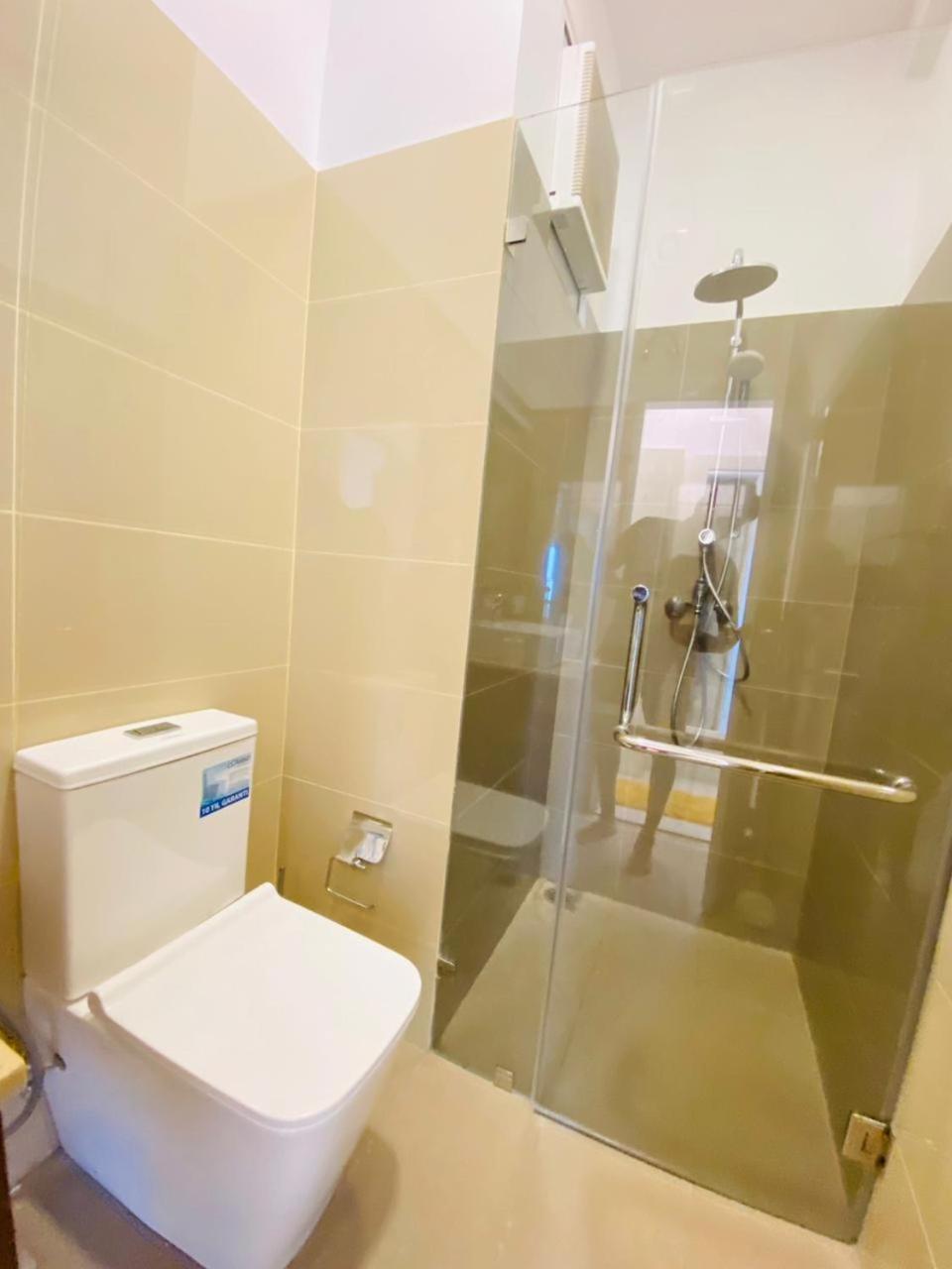 Ocean Breeze - Udaya Luxury Apartments Negombo Kültér fotó
