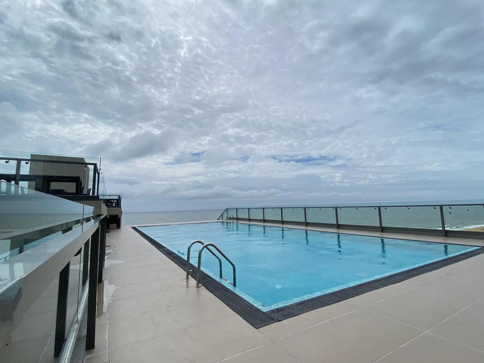 Ocean Breeze - Udaya Luxury Apartments Negombo Kültér fotó